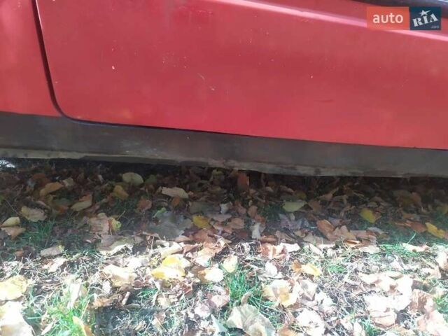 Красный ЗАЗ 1102 Таврия, объемом двигателя 1.1 л и пробегом 160 тыс. км за 550 $, фото 1 на Automoto.ua