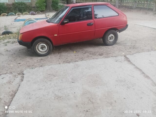 Красный ЗАЗ 1102 Таврия, объемом двигателя 1 л и пробегом 1 тыс. км за 800 $, фото 1 на Automoto.ua