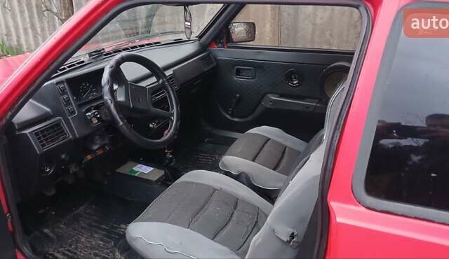 Красный ЗАЗ 1102 Таврия, объемом двигателя 1.1 л и пробегом 50 тыс. км за 700 $, фото 1 на Automoto.ua