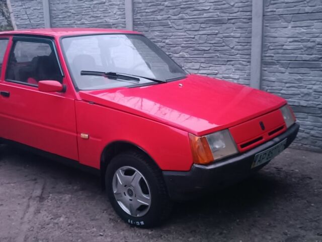 Червоний ЗАЗ 1102 Таврія, об'ємом двигуна 0 л та пробігом 100 тис. км за 600 $, фото 1 на Automoto.ua