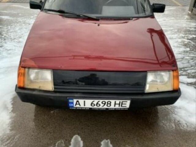 Красный ЗАЗ 1102 Таврия, объемом двигателя 1.1 л и пробегом 24 тыс. км за 700 $, фото 1 на Automoto.ua