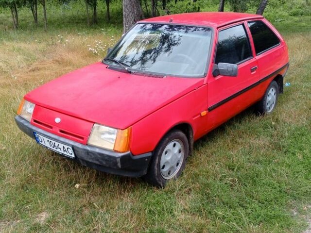Червоний ЗАЗ 1102 Таврія, об'ємом двигуна 1 л та пробігом 100 тис. км за 1200 $, фото 1 на Automoto.ua