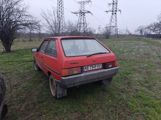 Красный ЗАЗ 1102 Таврия, объемом двигателя 0 л и пробегом 190 тыс. км за 451 $, фото 1 на Automoto.ua