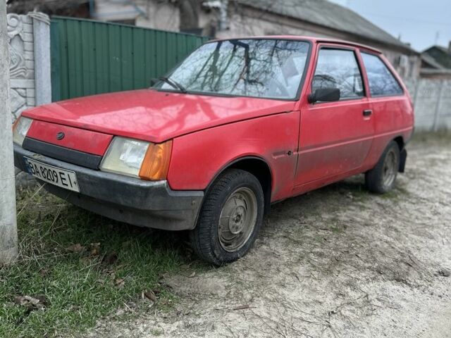 Красный ЗАЗ 1102 Таврия, объемом двигателя 10 л и пробегом 3 тыс. км за 429 $, фото 1 на Automoto.ua