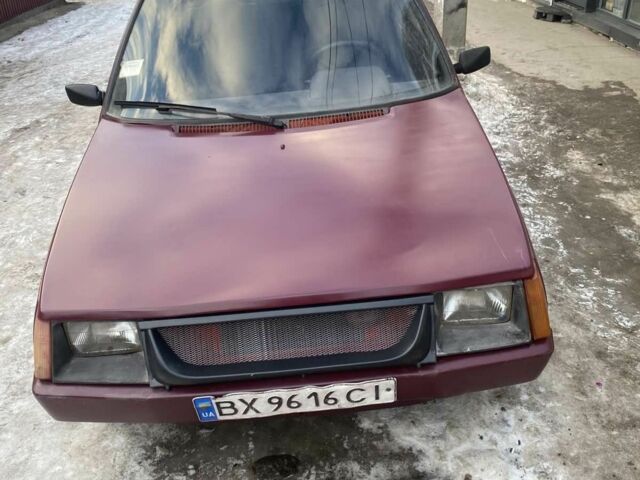 Красный ЗАЗ 1102 Таврия, объемом двигателя 1.2 л и пробегом 240 тыс. км за 700 $, фото 1 на Automoto.ua