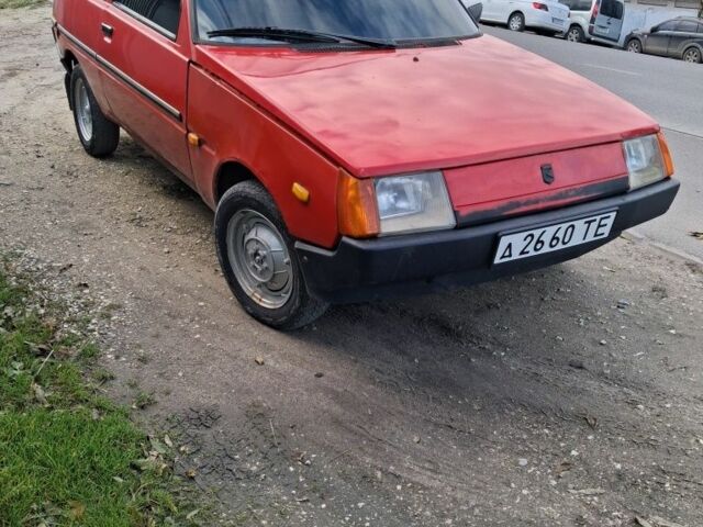 Красный ЗАЗ 1102 Таврия, объемом двигателя 0 л и пробегом 31 тыс. км за 650 $, фото 1 на Automoto.ua