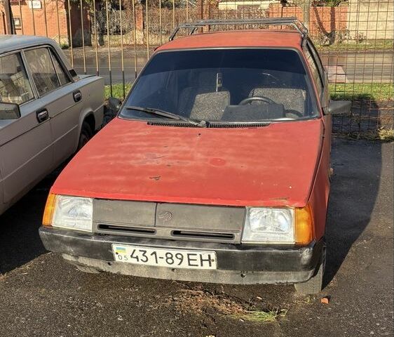 Красный ЗАЗ 1102 Таврия, объемом двигателя 1.2 л и пробегом 3 тыс. км за 406 $, фото 1 на Automoto.ua