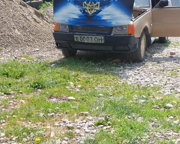 ЗАЗ 1102 Таврия, объемом двигателя 0 л и пробегом 200 тыс. км за 220 $, фото 1 на Automoto.ua