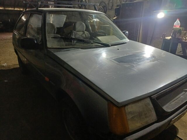 Серый ЗАЗ 1102 Таврия, объемом двигателя 0 л и пробегом 100 тыс. км за 356 $, фото 1 на Automoto.ua