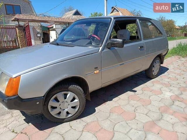 Сірий ЗАЗ 1102 Таврія, об'ємом двигуна 0 л та пробігом 172 тис. км за 1000 $, фото 1 на Automoto.ua