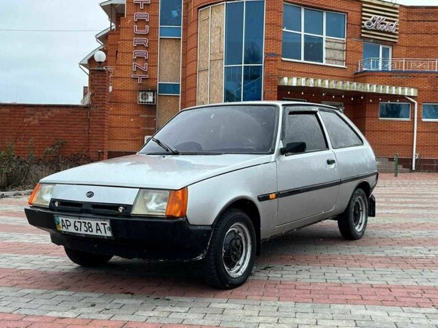 Серый ЗАЗ 1102 Таврия, объемом двигателя 1.2 л и пробегом 250 тыс. км за 799 $, фото 1 на Automoto.ua