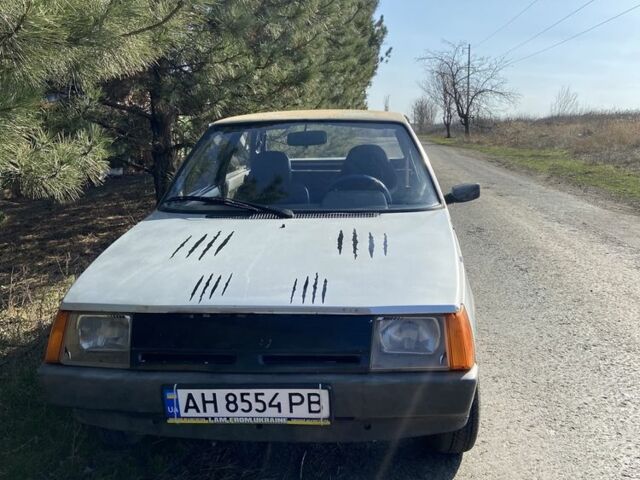 Серый ЗАЗ 1102 Таврия, объемом двигателя 1.2 л и пробегом 147 тыс. км за 677 $, фото 1 на Automoto.ua