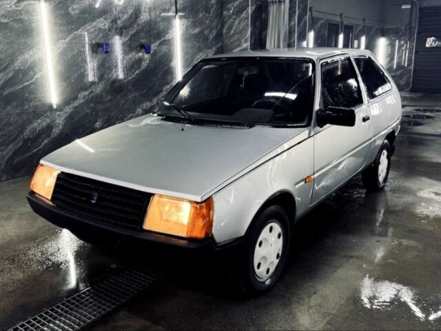 Серый ЗАЗ 1102 Таврия, объемом двигателя 1.1 л и пробегом 99 тыс. км за 850 $, фото 1 на Automoto.ua