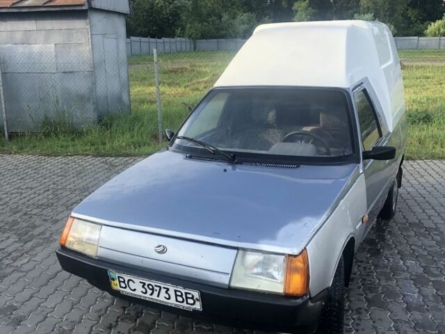 Серый ЗАЗ 1102 Таврия, объемом двигателя 1.2 л и пробегом 111 тыс. км за 600 $, фото 1 на Automoto.ua