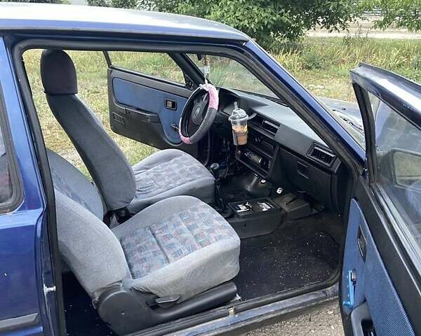 Синий ЗАЗ 1102 Таврия, объемом двигателя 1.1 л и пробегом 300 тыс. км за 426 $, фото 1 на Automoto.ua