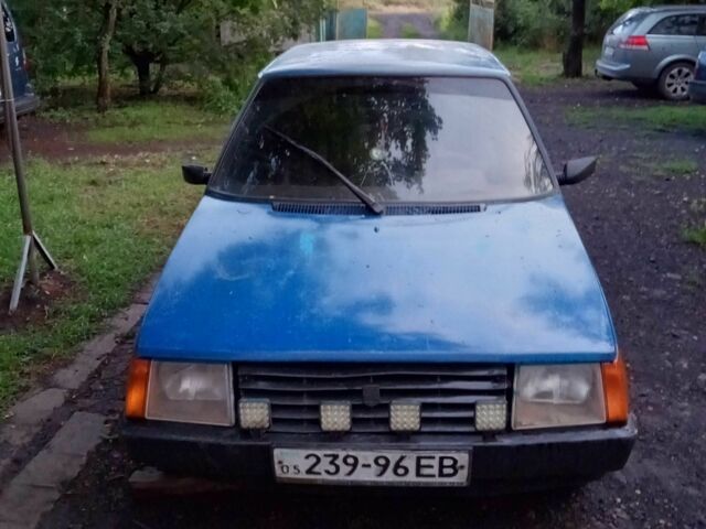 Синий ЗАЗ 1102 Таврия, объемом двигателя 1.2 л и пробегом 80 тыс. км за 450 $, фото 1 на Automoto.ua