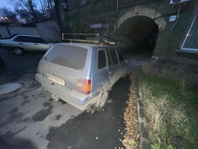 Синий ЗАЗ 1102 Таврия, объемом двигателя 1.1 л и пробегом 25 тыс. км за 565 $, фото 1 на Automoto.ua