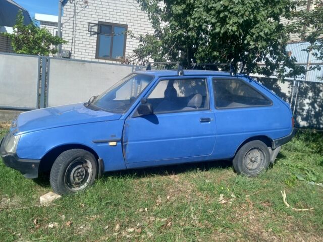 Синій ЗАЗ 1102 Таврія, об'ємом двигуна 1.1 л та пробігом 250 тис. км за 335 $, фото 1 на Automoto.ua
