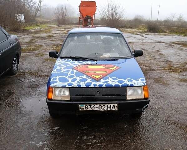 Синій ЗАЗ 1102 Таврія, об'ємом двигуна 1.2 л та пробігом 250 тис. км за 1100 $, фото 1 на Automoto.ua
