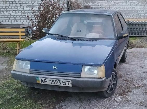 Синий ЗАЗ 1102 Таврия, объемом двигателя 1 л и пробегом 258 тыс. км за 316 $, фото 1 на Automoto.ua