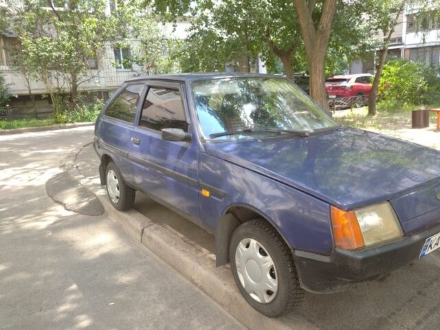 Синий ЗАЗ 1102 Таврия, объемом двигателя 1.1 л и пробегом 139 тыс. км за 1100 $, фото 1 на Automoto.ua