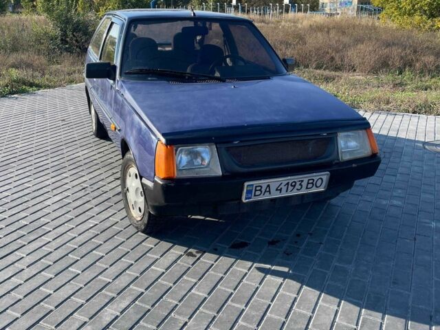 Синий ЗАЗ 1102 Таврия, объемом двигателя 1.2 л и пробегом 250 тыс. км за 1004 $, фото 1 на Automoto.ua