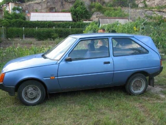 Синий ЗАЗ 1102 Таврия, объемом двигателя 1.2 л и пробегом 95 тыс. км за 1300 $, фото 1 на Automoto.ua