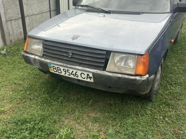 Синий ЗАЗ 1102 Таврия, объемом двигателя 0 л и пробегом 247 тыс. км за 446 $, фото 1 на Automoto.ua