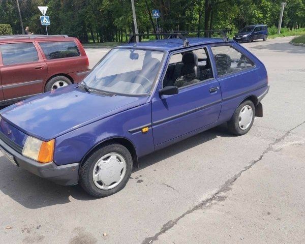 Синій ЗАЗ 1102 Таврія, об'ємом двигуна 1.2 л та пробігом 80 тис. км за 1500 $, фото 1 на Automoto.ua