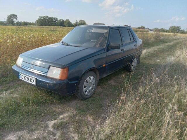 Синий ЗАЗ 1102 Таврия, объемом двигателя 0 л и пробегом 242 тыс. км за 550 $, фото 1 на Automoto.ua