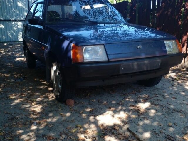 Синий ЗАЗ 1102 Таврия, объемом двигателя 1 л и пробегом 145 тыс. км за 1051 $, фото 1 на Automoto.ua