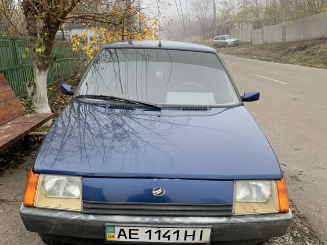 Синій ЗАЗ 1102 Таврія, об'ємом двигуна 1.2 л та пробігом 105 тис. км за 1190 $, фото 1 на Automoto.ua