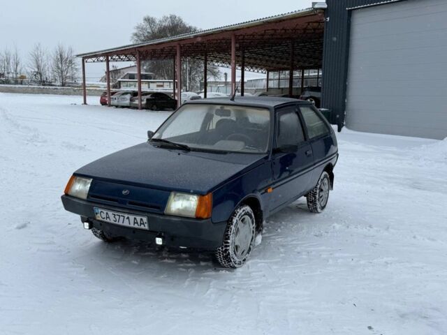 Синий ЗАЗ 1102 Таврия, объемом двигателя 1.2 л и пробегом 144 тыс. км за 650 $, фото 1 на Automoto.ua