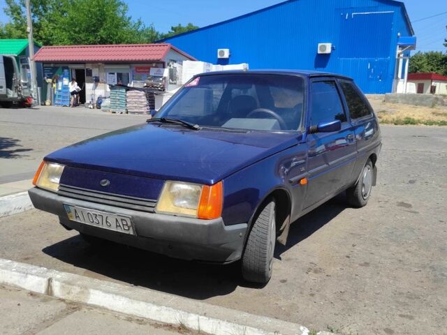 Синій ЗАЗ 1102 Таврія, об'ємом двигуна 1.3 л та пробігом 130 тис. км за 1214 $, фото 1 на Automoto.ua