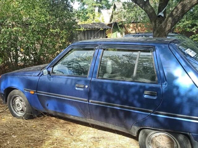 Синий ЗАЗ 1102 Таврия, объемом двигателя 1.2 л и пробегом 200 тыс. км за 50000 $, фото 1 на Automoto.ua