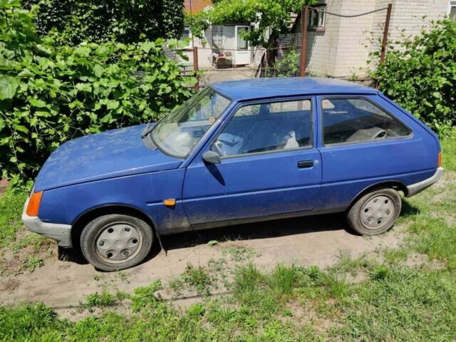 Синий ЗАЗ 1102 Таврия, объемом двигателя 1.1 л и пробегом 150 тыс. км за 603 $, фото 1 на Automoto.ua