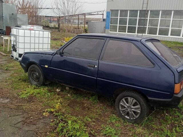 Синий ЗАЗ 1102 Таврия, объемом двигателя 1.2 л и пробегом 200 тыс. км за 300 $, фото 1 на Automoto.ua