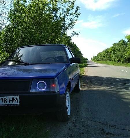 Синий ЗАЗ 1102 Таврия, объемом двигателя 1.1 л и пробегом 162 тыс. км за 1800 $, фото 1 на Automoto.ua