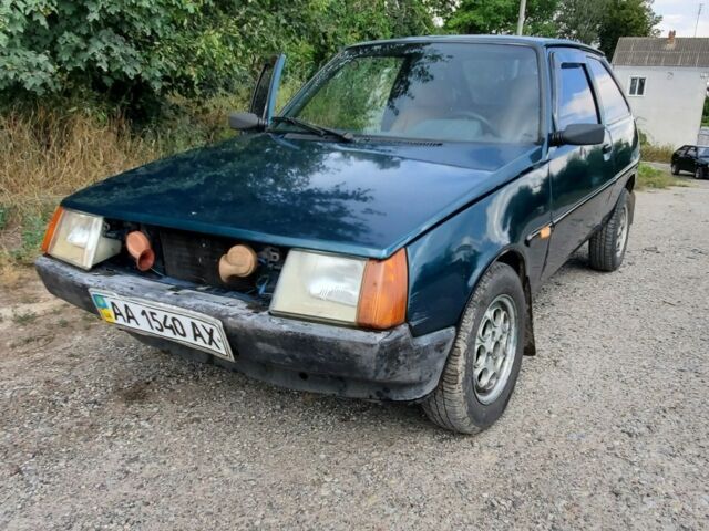 Зеленый ЗАЗ 1102 Таврия, объемом двигателя 1.5 л и пробегом 150 тыс. км за 700 $, фото 1 на Automoto.ua