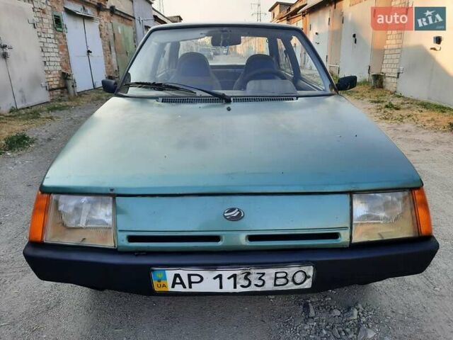 Зелений ЗАЗ 1102 Таврія, об'ємом двигуна 1.2 л та пробігом 230 тис. км за 700 $, фото 1 на Automoto.ua