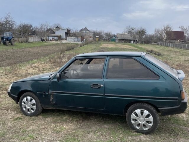 Зеленый ЗАЗ 1102 Таврия, объемом двигателя 1.2 л и пробегом 100 тыс. км за 677 $, фото 1 на Automoto.ua