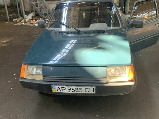 Зелений ЗАЗ 1102 Таврія, об'ємом двигуна 1.1 л та пробігом 139 тис. км за 1100 $, фото 1 на Automoto.ua