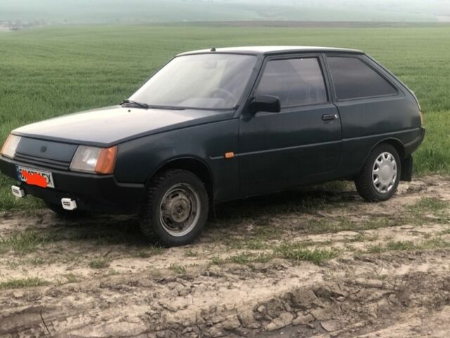 Зеленый ЗАЗ 1102 Таврия, объемом двигателя 1.2 л и пробегом 200 тыс. км за 1350 $, фото 1 на Automoto.ua