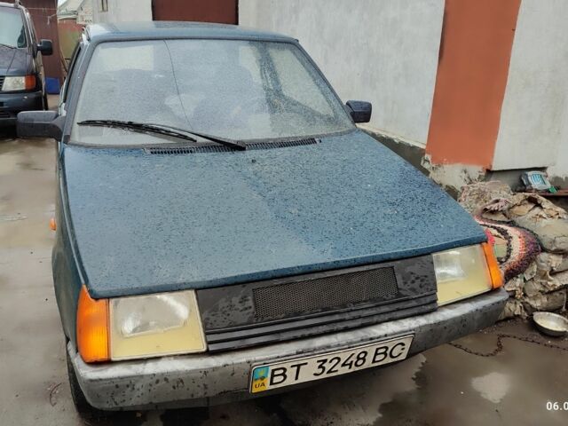 Зеленый ЗАЗ 1102 Таврия, объемом двигателя 1.1 л и пробегом 150 тыс. км за 40000 $, фото 1 на Automoto.ua