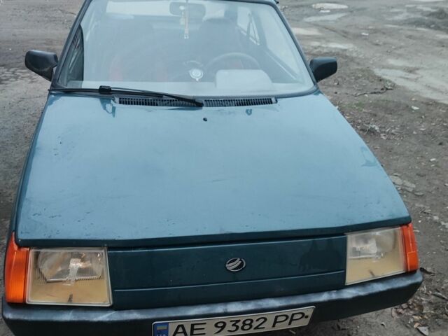 Зелений ЗАЗ 1102 Таврія, об'ємом двигуна 1.1 л та пробігом 1 тис. км за 828 $, фото 1 на Automoto.ua