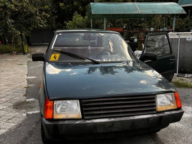 Зелений ЗАЗ 1102 Таврія, об'ємом двигуна 1.1 л та пробігом 150 тис. км за 1200 $, фото 1 на Automoto.ua