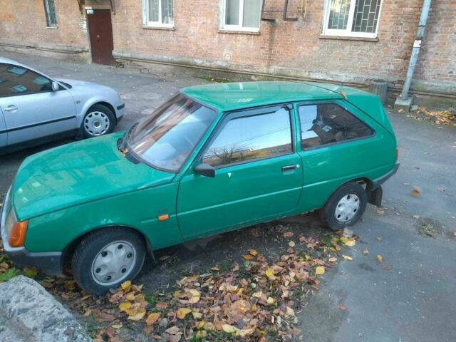 Зеленый ЗАЗ 1102 Таврия, объемом двигателя 0 л и пробегом 3 тыс. км за 567 $, фото 1 на Automoto.ua