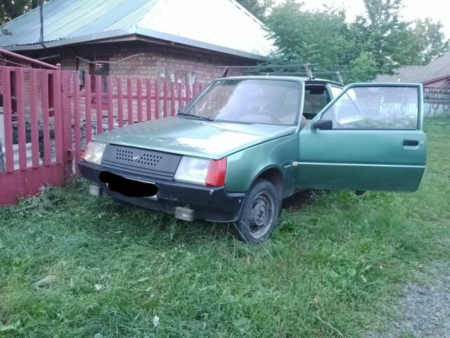 Зеленый ЗАЗ 1102 Таврия, объемом двигателя 1.2 л и пробегом 201 тыс. км за 680 $, фото 1 на Automoto.ua