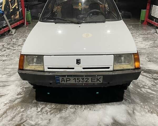 Белый ЗАЗ 1102 Таврія-Нова, объемом двигателя 1.09 л и пробегом 100 тыс. км за 850 $, фото 1 на Automoto.ua