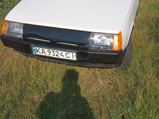 Белый ЗАЗ 1102 Таврія-Нова, объемом двигателя 1.1 л и пробегом 130 тыс. км за 666 $, фото 1 на Automoto.ua